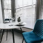Grove House No.07 - Luxury Apartment Close To The Llandudno Beach