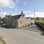 Trigfa Cottage