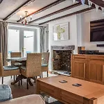 Pulley Ridge Cottage