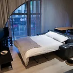 Spacious And Modern Studio Apartment Swansea City Centre