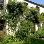Helsett Farmhouse